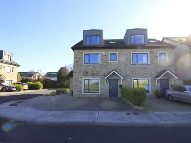 8 Kingsland, Beaverstown Road, Donabate, Co. Dublin is for rent