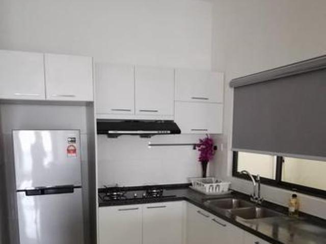 8 Kinrara Condo Fully Furnished BK5 LRT