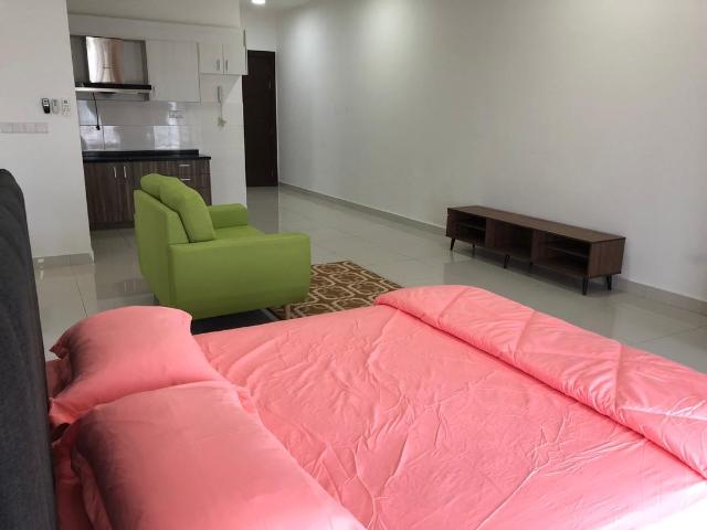8 kinrara, condominium