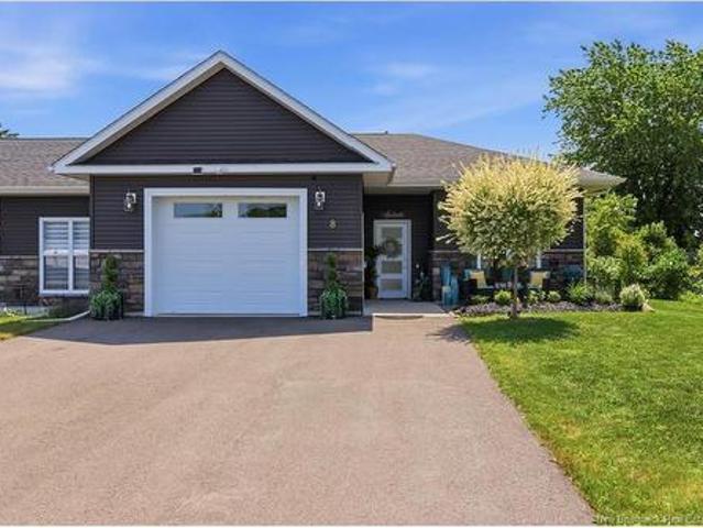 8 Lynda Lane, New Maryland, NB, E3C 0N6 house for sale | Listing ID NB143406 | Royal LePage