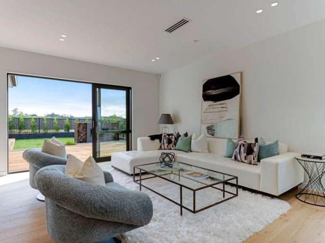 8 Lambert Road, Milldale, Rodney