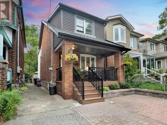8 Page Avenue, Toronto, ON, M6S 2P5 house for sale | Listing ID W13513 | Royal LePage