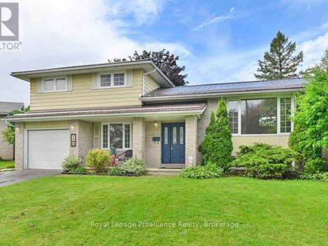 8 Panter Circle, Belleville Ward, ON, K8P 4S7 house for sale | Listing ID X13711 | Royal LePage