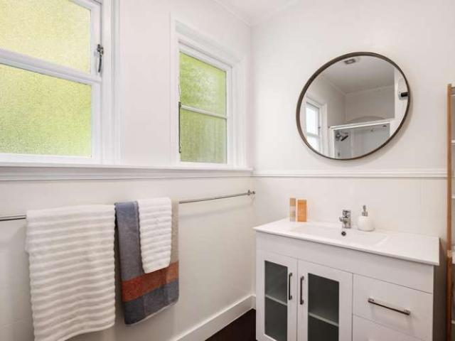8 Papawai Terrace, Mount Cook, Wellington City