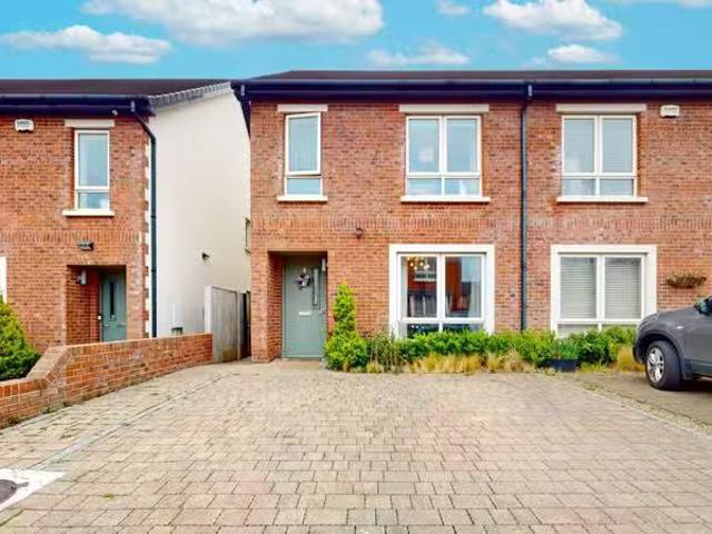 8 Parkside Drive, Balgriffin, Dublin 13, D13W9K7 is for sale