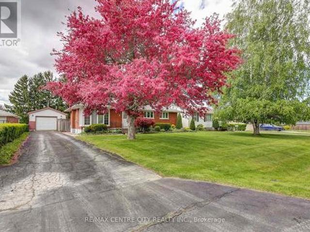 8 Patricia Street, St. Thomas, ON, N5P 2C6 house for sale | Listing ID X13159 | Royal LePage