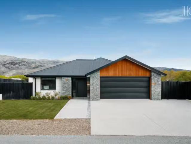 8 Pegasus Court, Mount Pisa, Central Otago