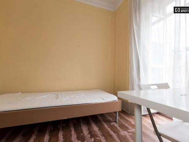 8 quarto, Lisbon Lisbon 1050 053 LS80238035