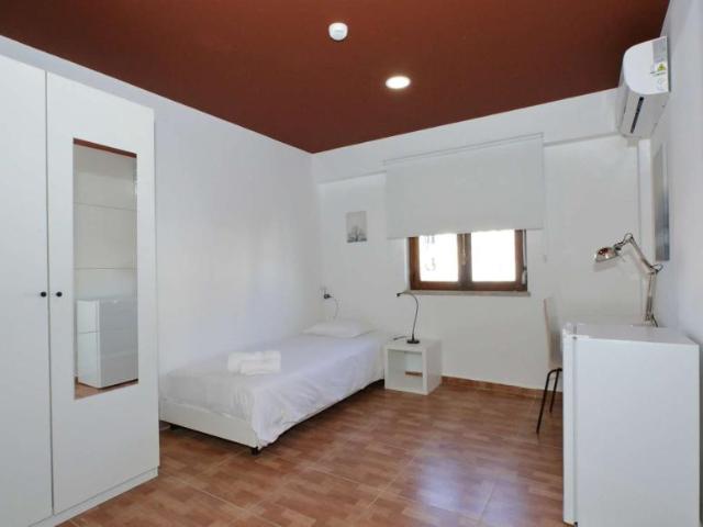 8 quarto, lisbon lisbon 1150 157 102438211