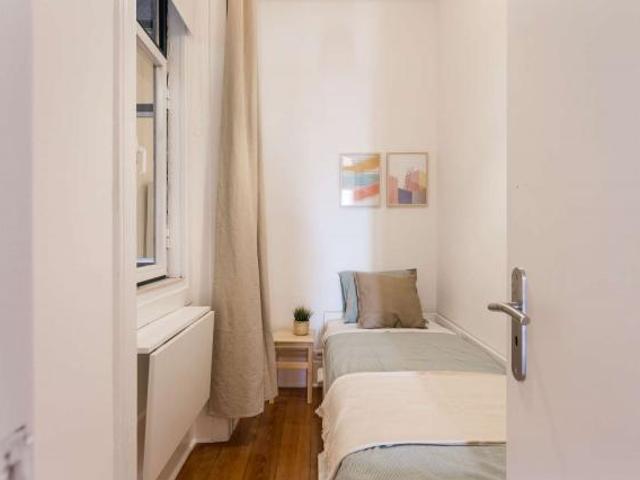 8 quarto, Lisbon Lisbon 1200 649 LS79079477