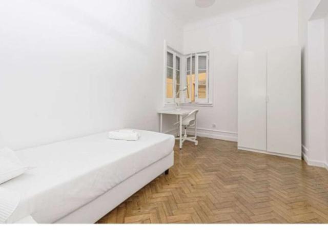 8 quarto, lisbon lisbon 1200 836 101885806