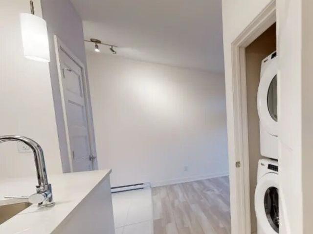 8 Rue Marjorie D. Shackleton Hull Grand Logement Tout Près D'Ottawa Tout Compris