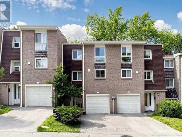 8 Rusty Crest Way, Toronto, ON, M2J 2Y4 townhouse for sale | Listing ID C13685 | Royal LePage