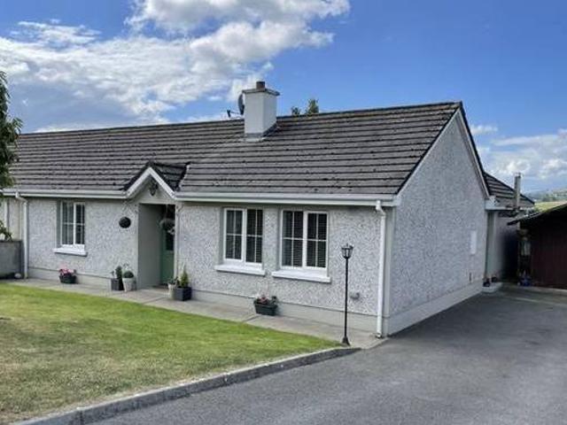 8 Radharc Grainnsé Ballina Co Tipperary