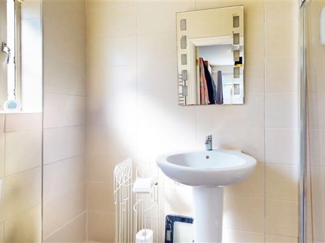 8 Rathmore Crescent, Tyrrelstown, Dublin 15 Dixon Residential Limited 4922 MyHome. Ie Residential