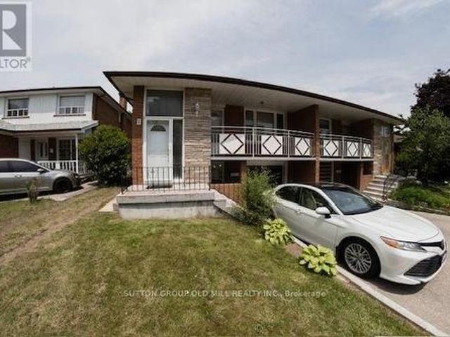 8 Richgrove Drive, Toronto, ON, M9R 2K9 house for sale | Listing ID W13546 | Royal LePage