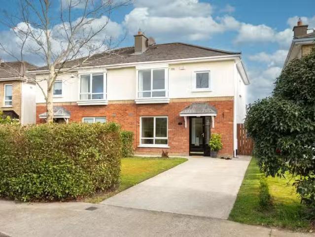 8 Riverwood Glen, Carpenterstown, Dublin 15, D15T1X6 is for sale