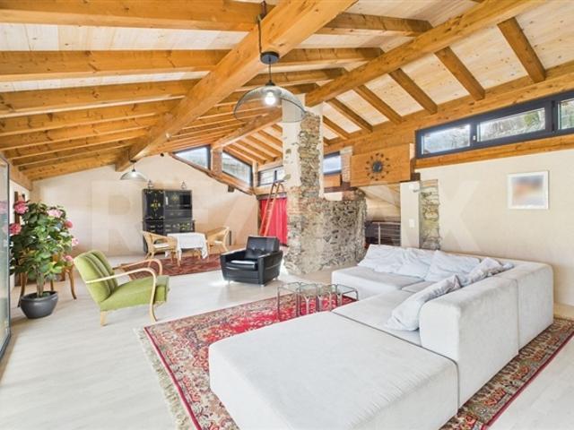 8 Room single house