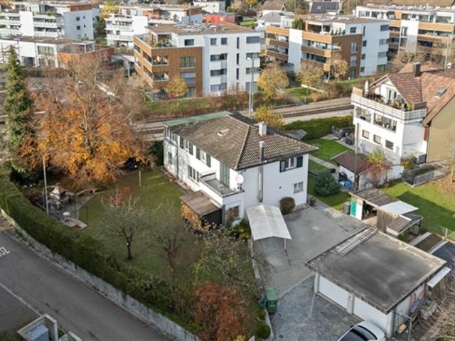 8 Room single house