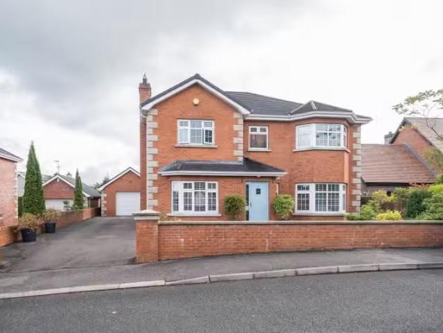 8 Ronan Drive