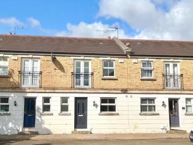8 Rosses Stables