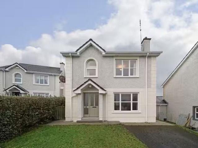 8 Rowan Park, Letterkenny, Co. Donegal, F92X2R6 is for sale