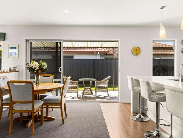 8 Rotoiti Way, Poraiti, Napier City