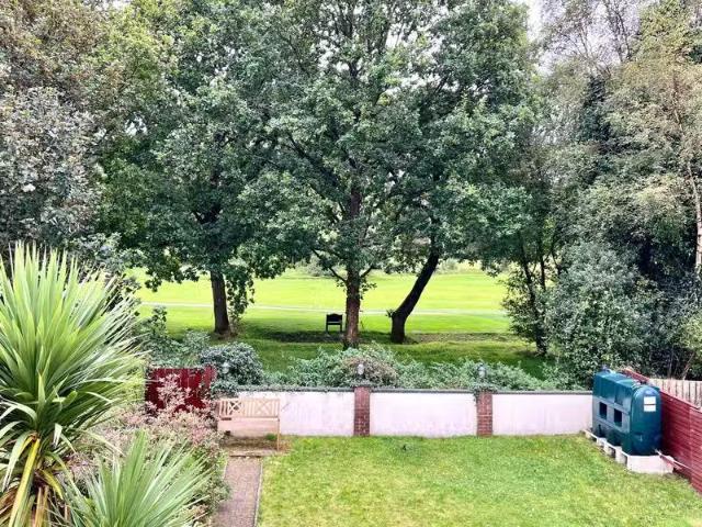 8 Summerhill