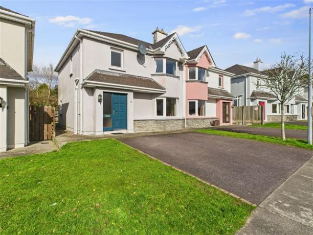 8 Sunnyhill Grove, Kenmare, Co. Kerry DNG Timothy O'Sullivan 4912 MyHome. Ie Residential