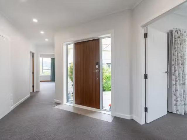 8 Susinteraction Street, Mossburn, Southland