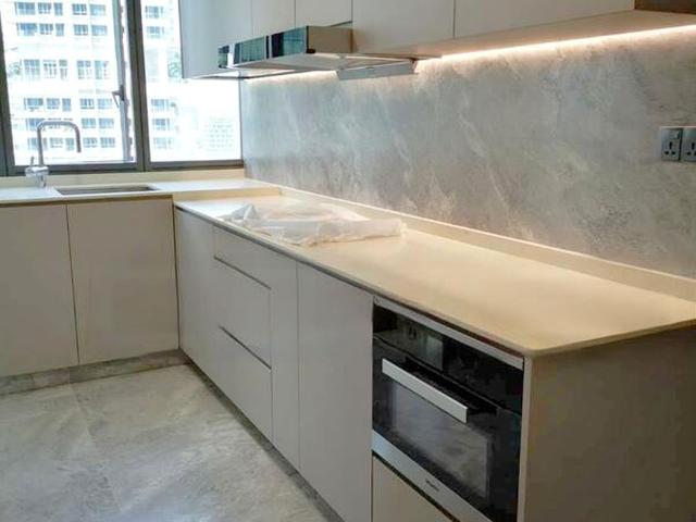 8 Saint Thomas D9, Condominium