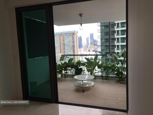 8 Saint Thomas D9, Condominium