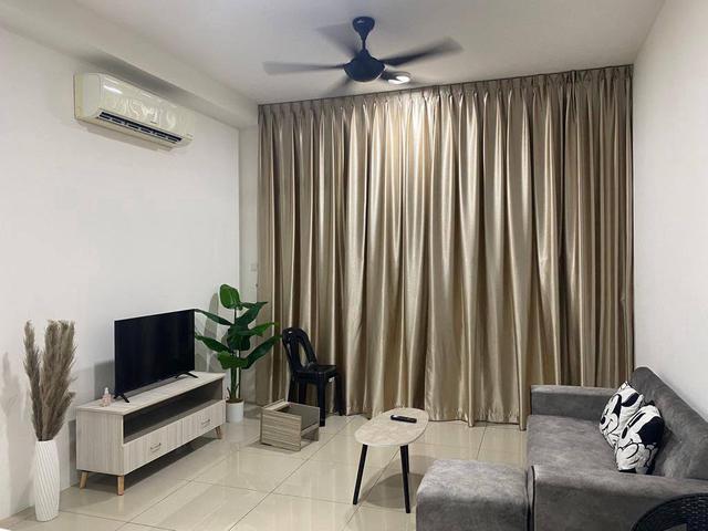 8 Scape Residences Taman Perling Fully Furnished 2 Bedroom
