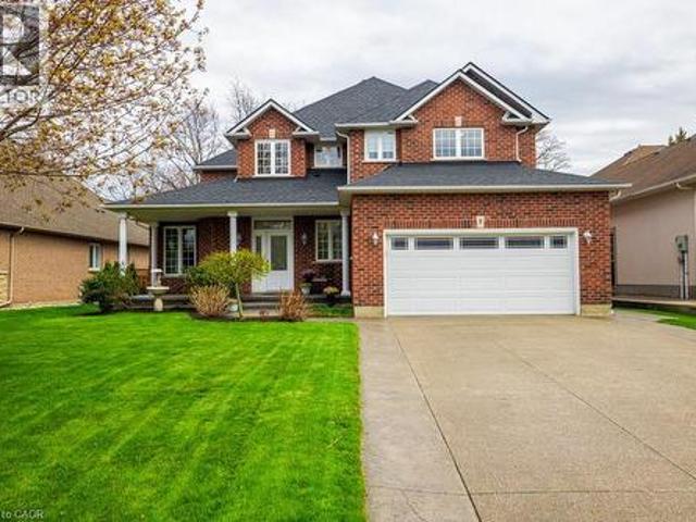 8 Sophie Court, Grimsby, ON, L3M 5L6 house for sale | Listing ID 40827 | Royal LePage