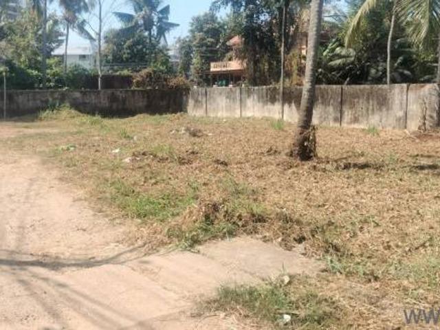 8 Sq. ft Plot for Sale in Vennala, Kochi