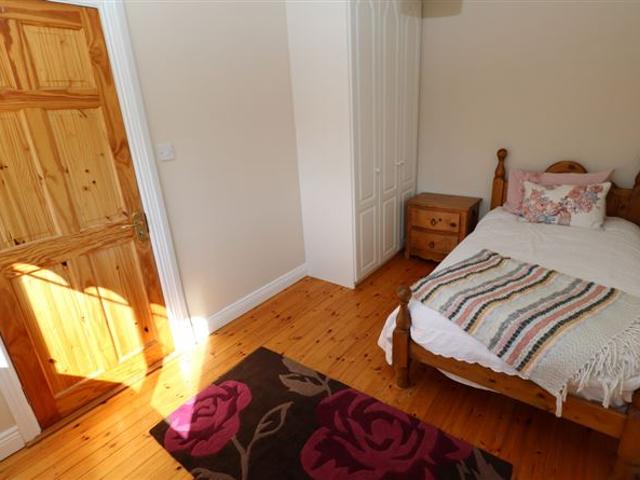 8 The Court, Sevitt Hall, Bettystown, Meath Shane Black Property Advisors and Agents Ltd 4911 MyHome. Ie Residential