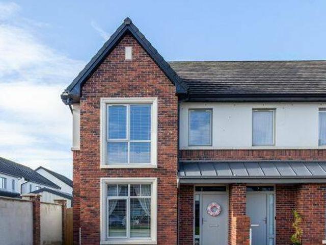 8 The Mews Castle Farm Naas Co Kildare