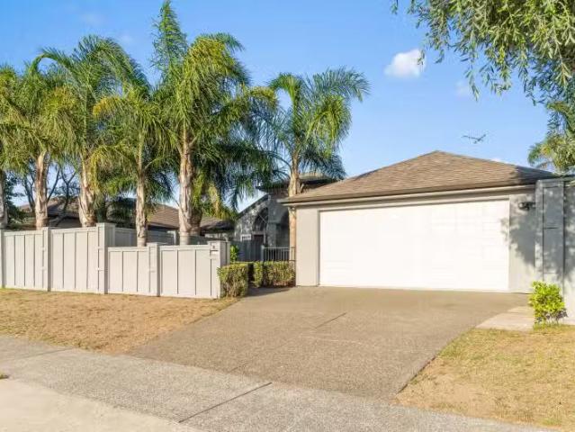 8 Thebes Grove, Papamoa Beach, Tauranga