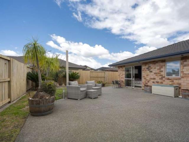 8 Thompson Drive, Papamoa, Tauranga