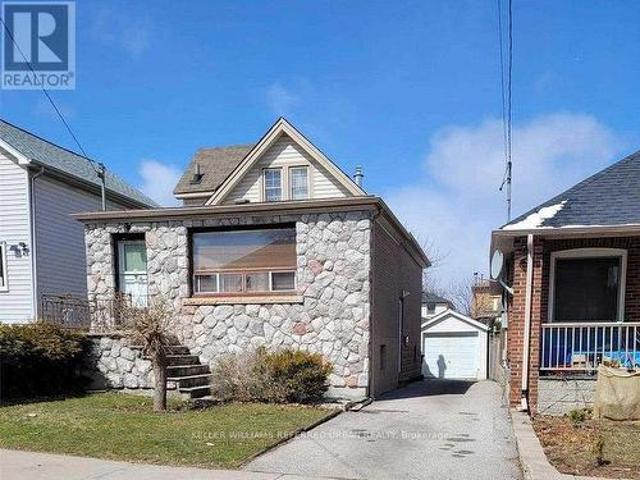 8 Tilden Crescent, Toronto, ON, M9P 1V5 house for sale | Listing ID W9307 | Royal LePage