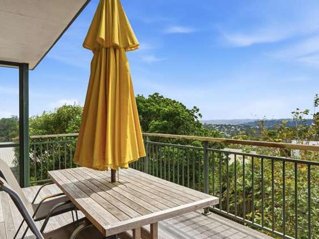 8 Tizard Road, Birkenhead, North Shore City