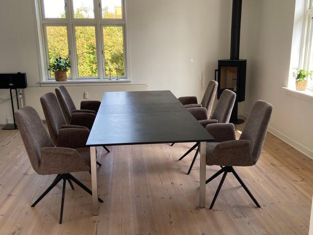 8 værelses hus på 228 m²