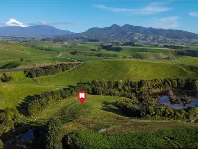 8 Washer Road, Omata, New Plymouth