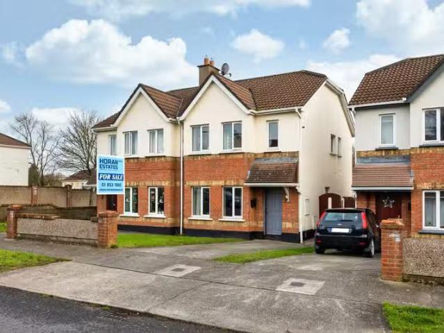 8 Warrenstown Way, Blanchardstown, Mulhuddart, Dublin 15, D15T.
