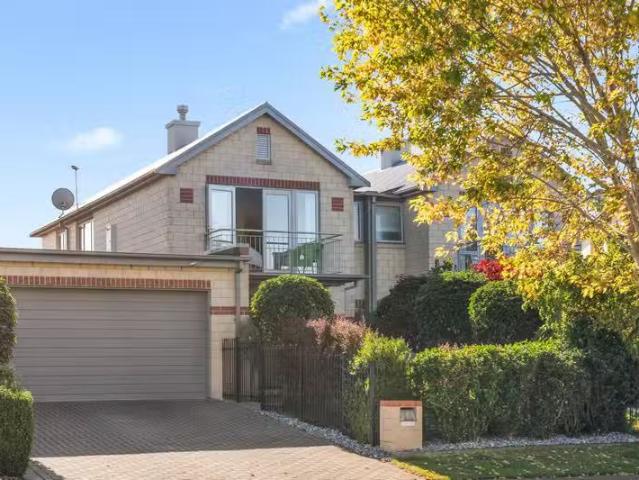 8 Waterford Avenue, Northwood, NZ 8051 House for Sale