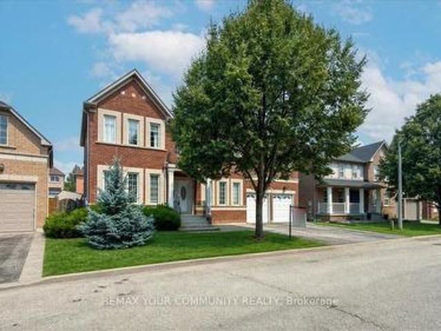 8 Westacott Avenue, Ajax, ON, L1T 4H6 house for sale | Listing ID E13543 | Royal LePage