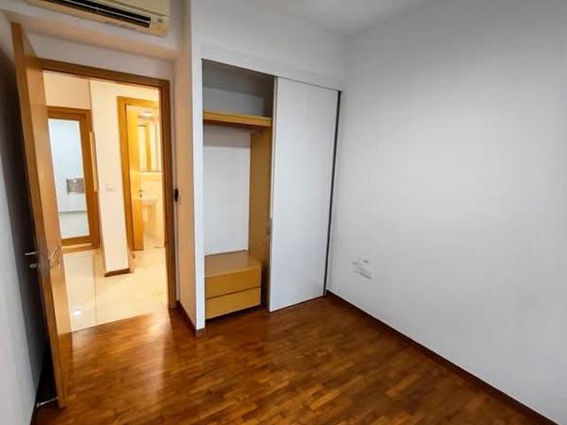 8@woodleigh D13, Condominium