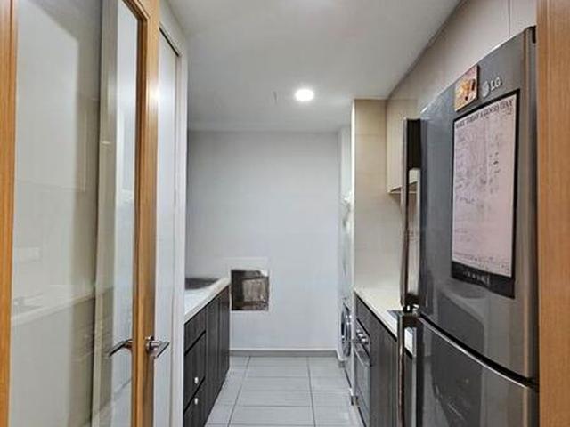 8@woodleigh D13, Condominium