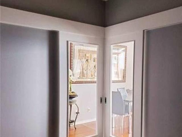 8 York Street 2708 Toronto ON M5J 2Y2 1 Bedroom Condo for Rent for 2150 month