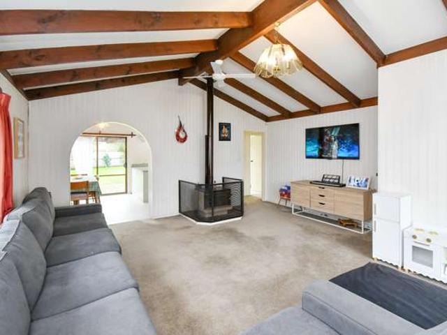 8 Zenith Place, Conifer Grove, Papakura